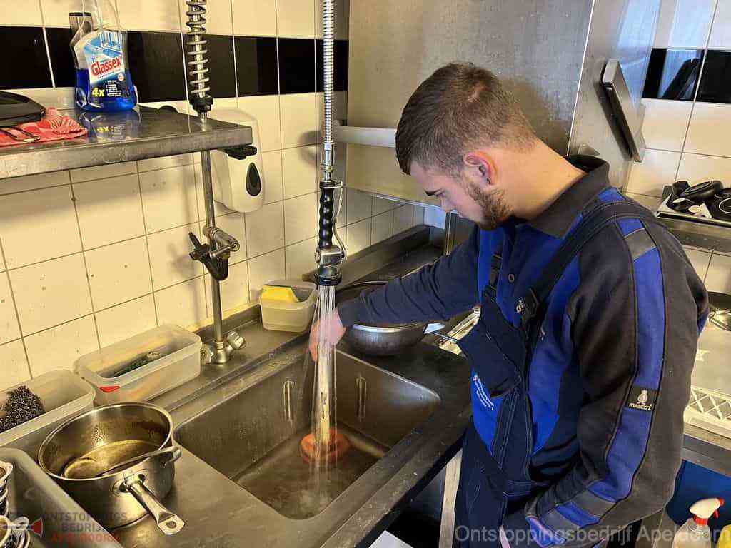 Gootsteen Ontstoppen Apeldoorn Gootsteen Ontstoppen Apeldoorn